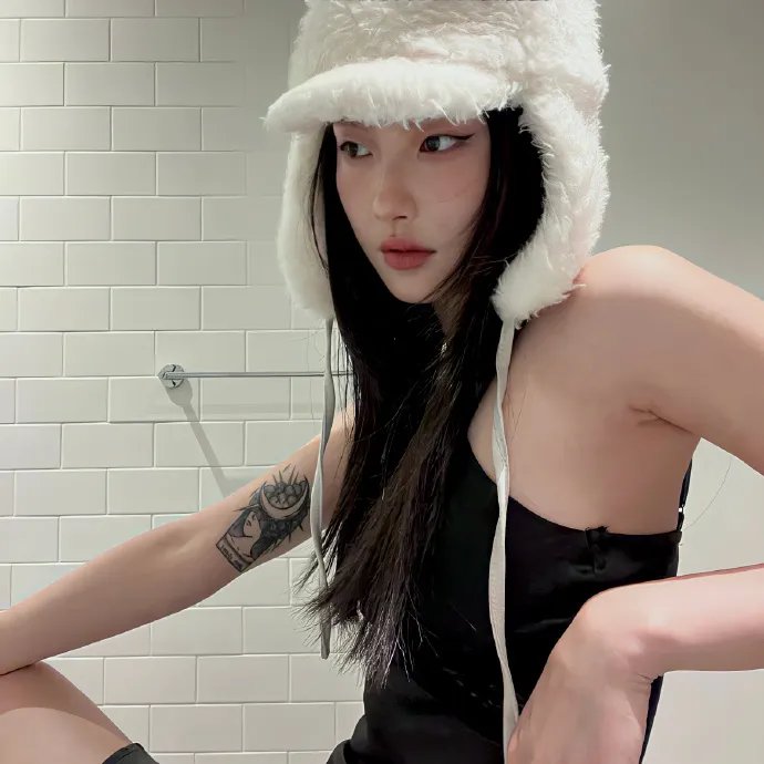沉默的姑娘